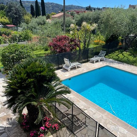 Bas De Villa Avec Acces Piscine Pres De Nice Cannes Monaco Carros Zewnętrze zdjęcie